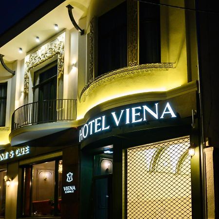 Hotel Viena Сату Маре Екстериор снимка